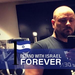 Meet your Posher, Robin